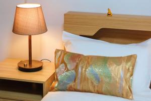 雅蘭の屋临近难波道顿堀独栋别墅3卫2浴停车免费8人宽敞空间日本制产品今宫站步行3分钟直达梅田机场奈良环影城橘子街