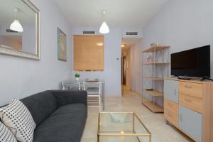 C22 Nice 1 Bdr with Parking