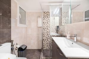 Comfy flat near Edem Beach By AthenianKeys