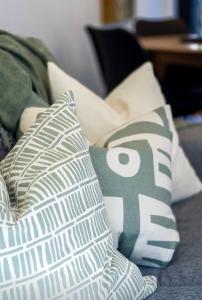 3Mins to Hospital & Hagley Park