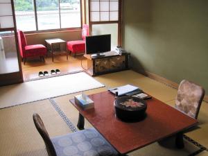 Onomichi Suminoe Ryokan 3-Star Accommodation suite
