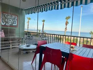 Apartamento frente al Mar - 贝尼卡西姆