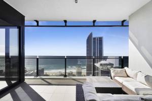 Level 47 Sky High 2BR Ocean View Apartment