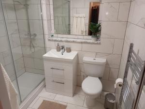 Spacious Elegant 2-BR Apartment in Aberdeen City Centre