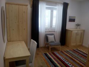 Holiday house with a parking space Svirce, Hvar - 22571