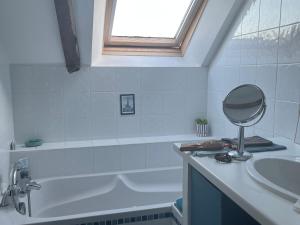 Maisons de vacances Maison Sarzeau, 5 pieces, 8 personnes - FR-1-639-108 : photos des chambres