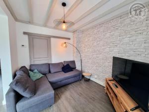 Maisons de vacances Gite spacieux a 700m de la plage avec jardin, terrasses et garage - Malo-les-Bains, Dunkerque - FR-1-510-212 : photos des chambres