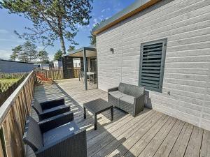 Chalets Chalet Jullouville, 4 pieces, 6 personnes - FR-1-361-536 : photos des chambres
