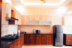 When In Gurgaon - 3 BHK MEDANTA MEDICITY 3 Mins Drive, FORTIS 5 Mins Drive