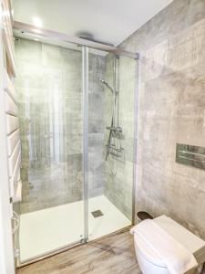 Blue Serenity by Hello Homes Sitges