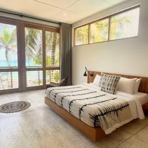 La Playa Beach Club - Hiriketiya