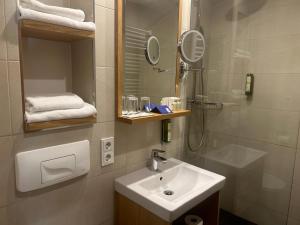 Standard Double Room room in Hotel Marina