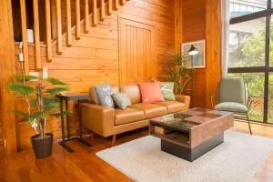 木の温かみ溢れる自然の中のログハウス～Cottage HIBISCUS～ - Atsutabaru