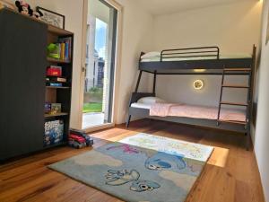 Poolvision Apartment