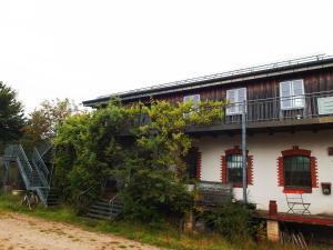 Loftwohnung-hell-geraeumig-antik-zentrale-Lage-in-Suederbrarup