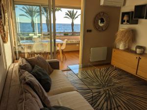 "Le palmier doré", cosy T3 à 3 minutes à pied des plages, parking et clim