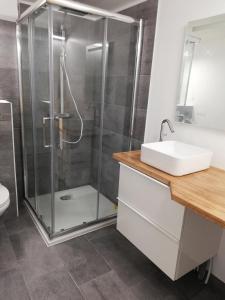 Ravissante suite avec terrasse, parking sur place