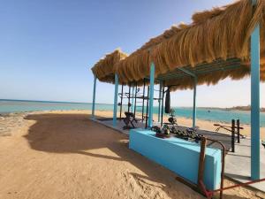 Mangroovy - Spacious Boho 2 BR Pool view