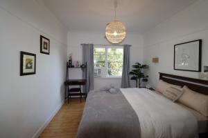 Timeless Allure near Ringwood