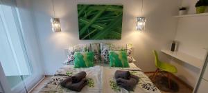 Catamaran Beach 213 Apartment