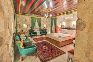 107 CITY STONE ROOM room in Bedrock Cave Hotel