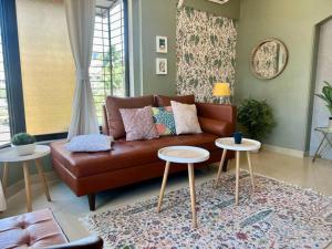 Simon Lydia 5 - A Sunlit Charm in Bandra, Pali Village by Connekt Homes