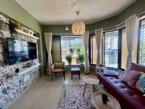 Simon Lydia 5 - A Sunlit Charm in Bandra, Pali Village by Connekt Homes