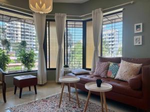 Simon Lydia 5 - A Sunlit Charm in Bandra, Pali Village by Connekt Homes