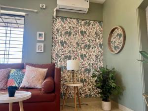 Simon Lydia 5 - A Sunlit Charm in Bandra, Pali Village by Connekt Homes