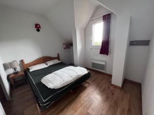 Appartements Charmant Duplex pour 8 personnes avec piscine : photos des chambres
