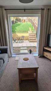 Rotherham,Meadowhall,Magna,Utilita Arena,with WIFi and Driveway