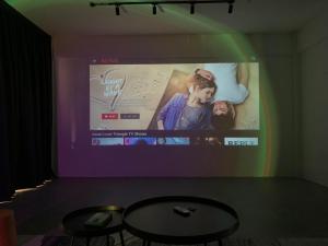 City Center w Home Cinema @The 5000 studio