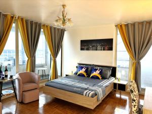 Chambre Arena Porte La Chapelle