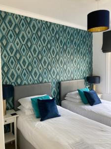 Twin Room room in The Sandpiper Guest House