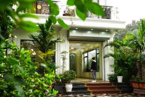 TAM COC HARBOR VIEW HOTEL