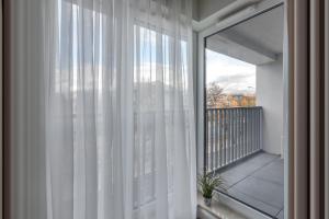 Golden Apartments Warsaw - Elegant & Sunny, Siedmiogrodzka 3