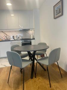 Luxurious 2 bed apt, Belgrade center