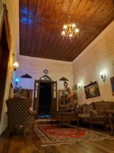 Born Hotel - 奥塔希萨尔