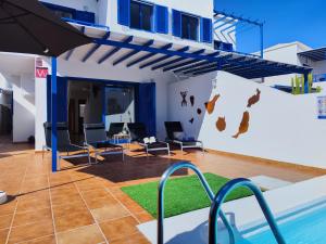 Villa Valperal, piscina climatizada aire acondicionado posición estratégica!!