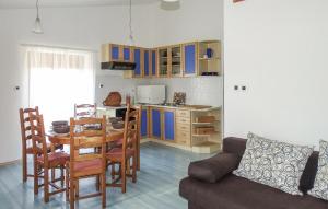 Beautiful Home In Bacva With Kitchen 