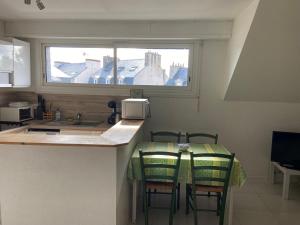Appartements Charmant Appart Duplex 50m2 3 pieces Parking Vannes Centre Gare : photos des chambres
