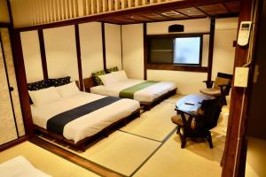 動物園前駅まで徒歩5分通天閣近く道頓堀エリアまで電車3分大阪グルメ旅行に最適！