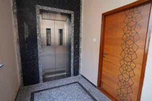 Chez Moi -II - 2BHK, Near US Embassy, Gachibowli