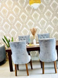 дом любви (House Of Love)