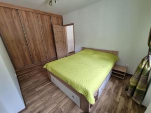 Uroczy apartament blisko jeziora