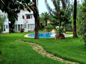 Moderno Estudio en Bonita Urbanizacion