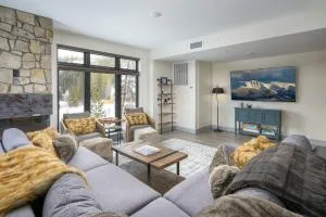 New Luxury Condo 1202 I Hot Tub I AC I Great Views I Best Price I FREE Adventures Daily - 冬季公园