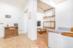 [A 2 passi da Piazza Grande]