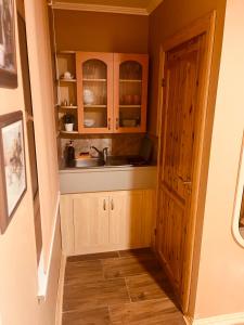 Unique Mailo cottage