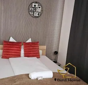 Bird Home Room 11 - Reichersdorf